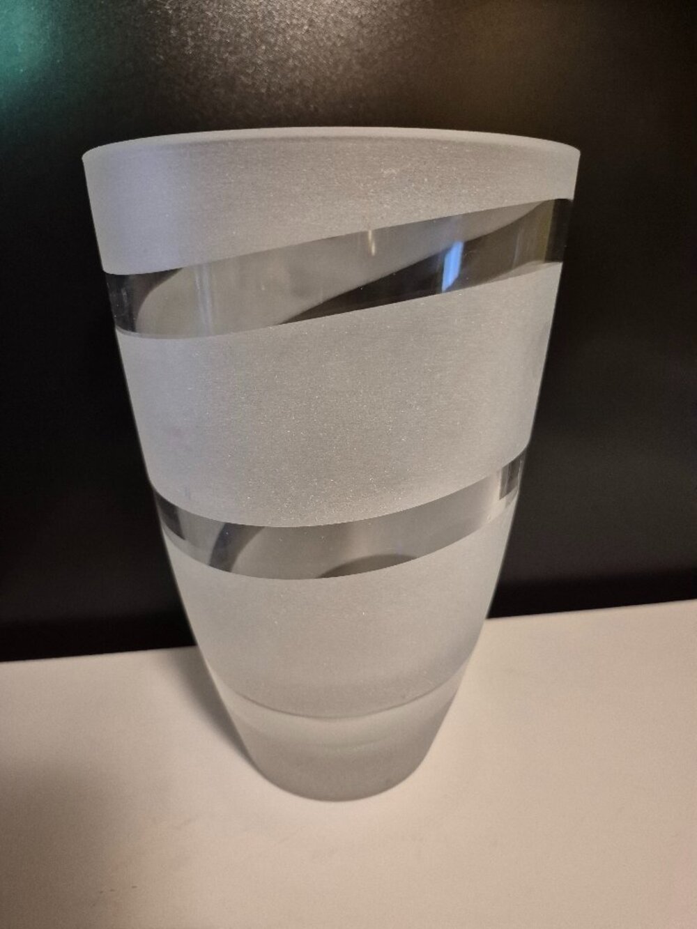 VINTAGE FROSTED CLEAR STRIPED GLASS VASE 9.5" TALL